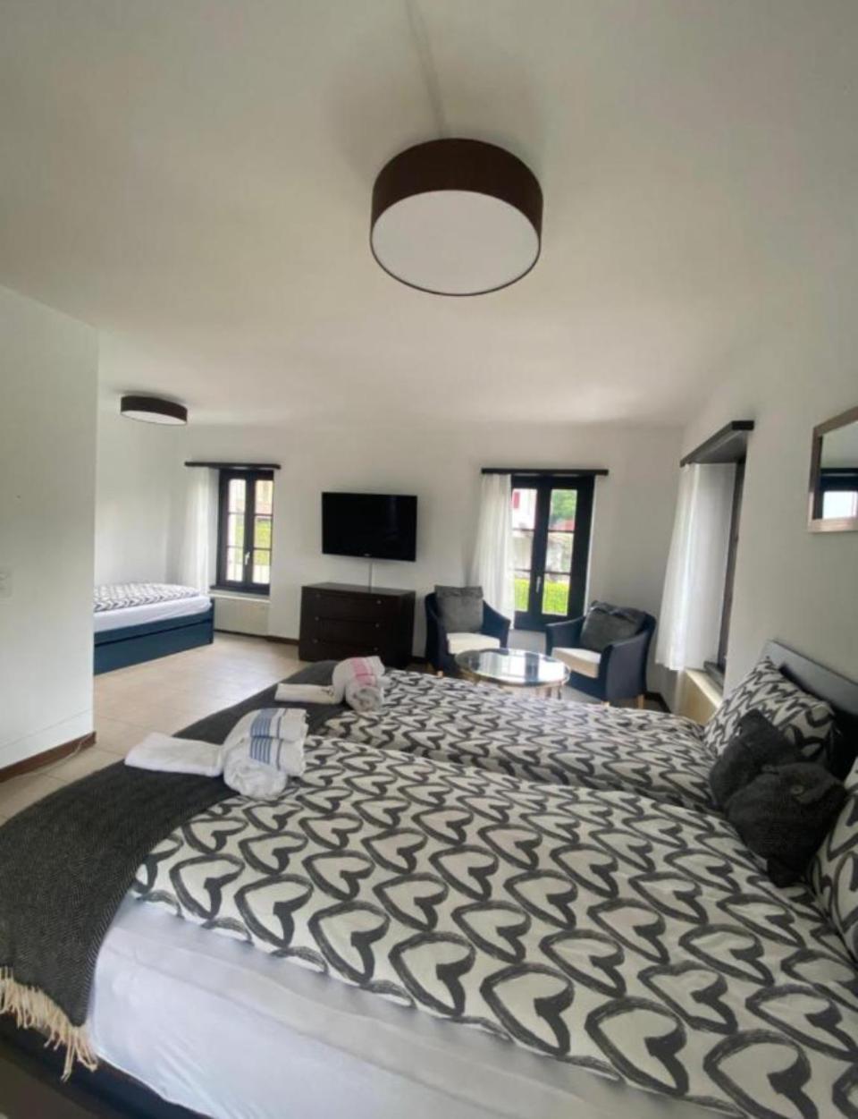 Bellavista Cureglia Bed & Breakfast Екстериор снимка