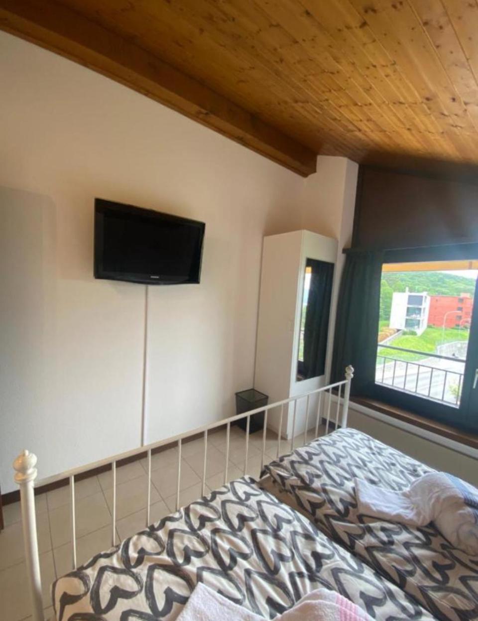 Bellavista Cureglia Bed & Breakfast Екстериор снимка